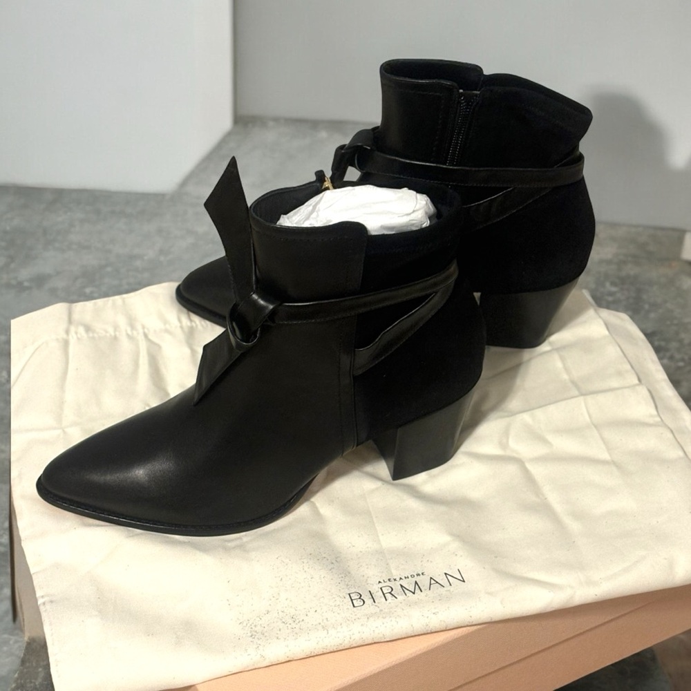 Alexandre Birman Clarita Block Heel Leather Ankle Boots